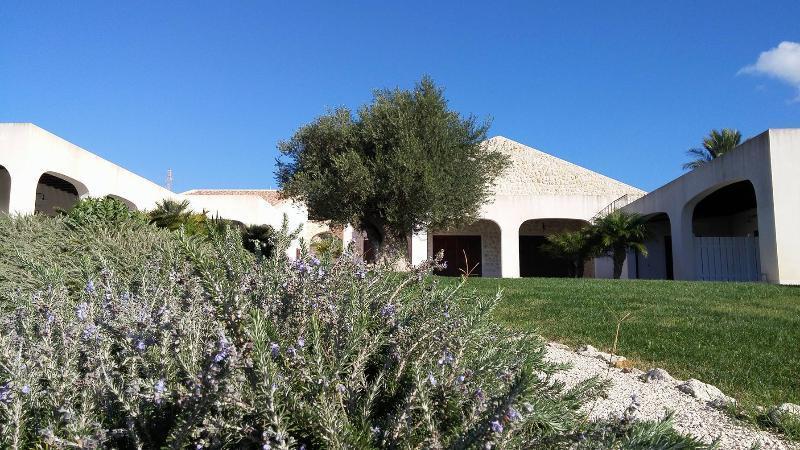 Borgo Giallonardo Wine Relais Realmonte Eksteriør bilde